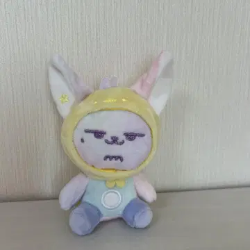 TXT 레인보우 팬 춘 키링