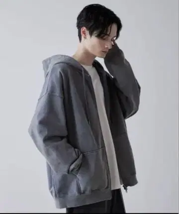 clel 지퍼 후드티
