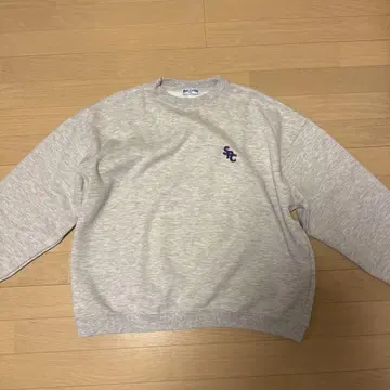 SPOCSTORE 그레이 속기모 맨투맨