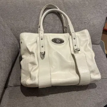 BALLY 화이트 가죽 핸드백
