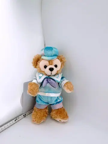 컬러풀 해피니스 더피 20주년 인형 배지 디즈니
