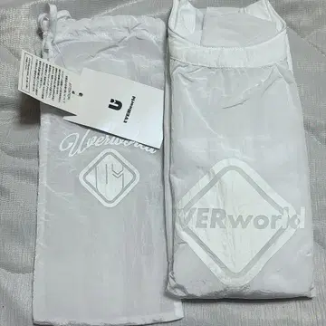 UVERworld 크롭 셔츠 화이트 F 사이즈