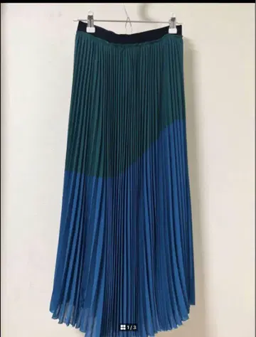 ZARA 롱 플리츠 스커트