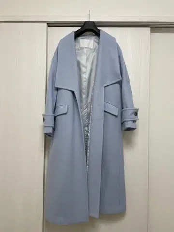 마이셀프 아바하우스 라이트 블루 롱 코트
