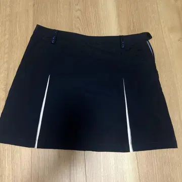 테일러메이드 네이비 스포츠 스커트 숏팬츠 포함