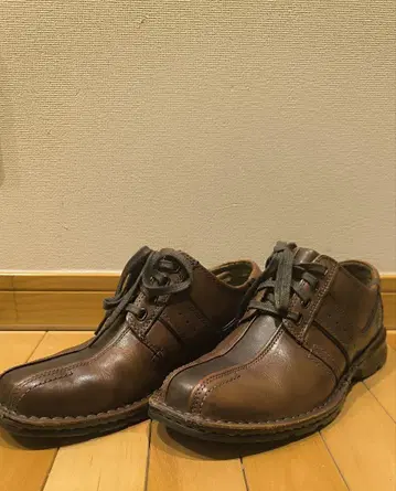 Clarks 클락스 가죽 신발 27cm