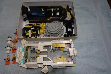 LEGO 우주 테마 세트 (결품 다수) 미니 피규어 포함