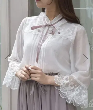 axesfemme 상의