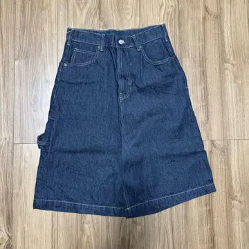 ZARA 자라 오버 사이즈 핏 데님 바뮤다 팬츠 EU38
