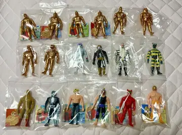 타미 타이거 마스크 소프트 비닐 피규어 18체 골드 버전 골드