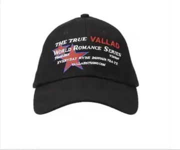 WORLD ROMANCE SERIES CAP VALLAD IO 착용