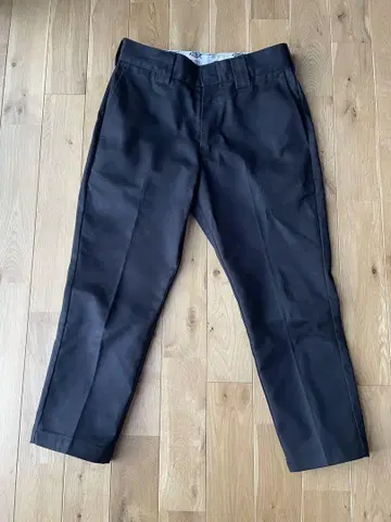 bedwin x dickies 제시