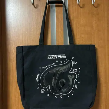 TWICE 이타백 토트백 ready to be