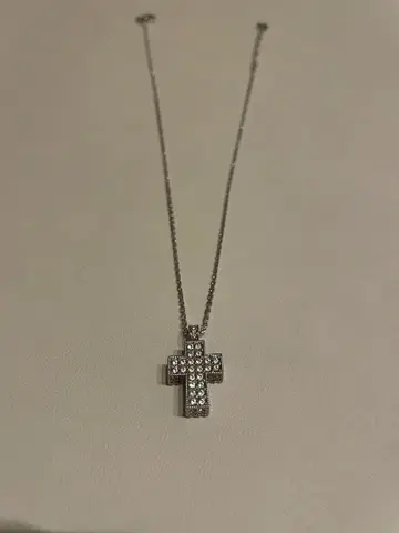 SWAROVSKI 크로스 목걸이 스톤 장식