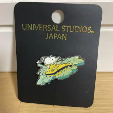 USJ 스누피 핀 배지