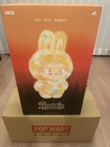 popmart Big into Energy ROCK 라브브 봉제 인형