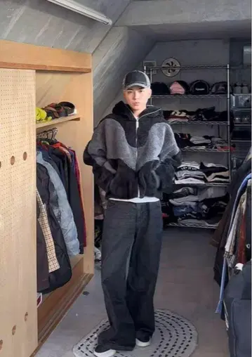 Trendt Vision AshBlackBasicFleeceJacket
