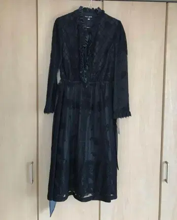 블랙 포멀 원피스 시착만 한 상품