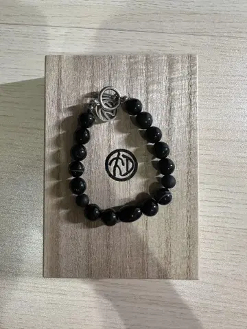 SOSHIOTSUKI SINGLE JUZU BRACELET 23aw