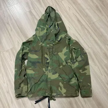 카모플라쥬 후드 부착 밀리터리 자켓