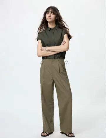 턱 와이드 팬츠 (표시 사이즈 68~70cm) 유니클로 여성용