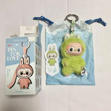 팝마트 더 몬스터즈 러브브 핀 포 러브 V