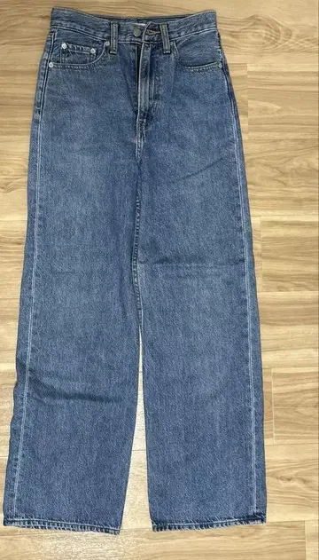 SNIDEL Levi's HIGH LOOSE 24인치