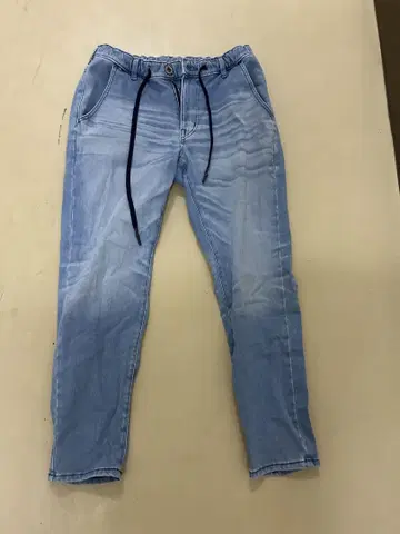라이트 블루 데님 슬림 핏