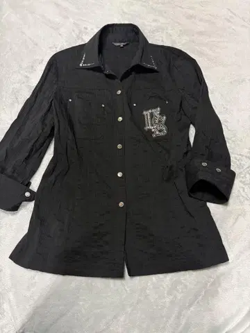 새상품급 VALENZA 발렌자 긴팔 셔츠 스터드 로고 M