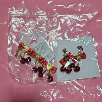 Delicious Cherry 초커 귀찌