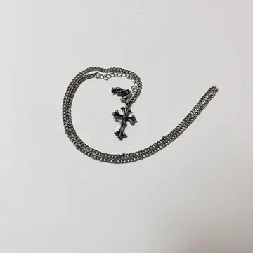 크로스 목걸이