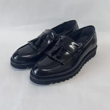 컨디션 최상 스테파노 로시 천연 가죽 태슬 로퍼 27.5cm