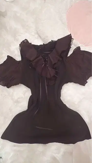 다크코어 오픈 숄더 레이스업 상의