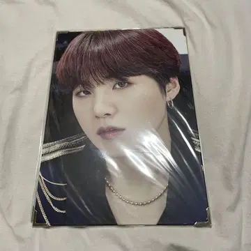 BTS LOVE YOURSELF SUGA 프리미엄 사진