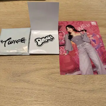 TWICE 핀 배지/트레이딩 카드 세트