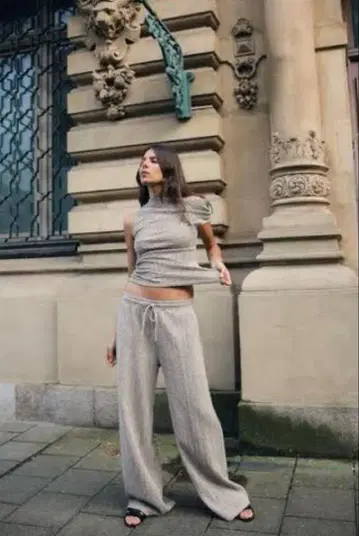 미사용 새상품 ZARA 텍스처 팬츠 M