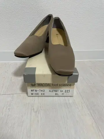 WACOAL foot science