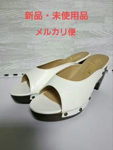 [ 새상품 미사용품 ] LL 사이즈(24~24.5cm) 화이트 뮬 샌들