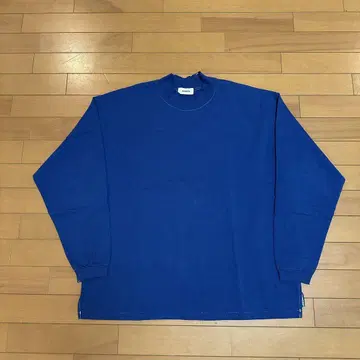 automills 슬릿 롱 T셔츠