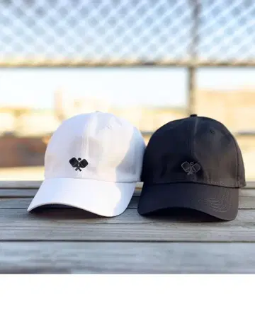 미사용 새상품 자수 로고 화이트 피클볼 캡 남녀 공용