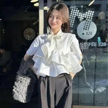 Bibiy. DORA PEPURAMU TEE