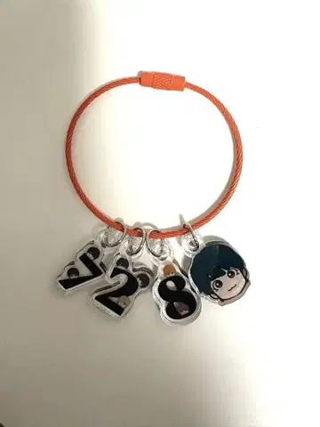 728 아크릴 키링