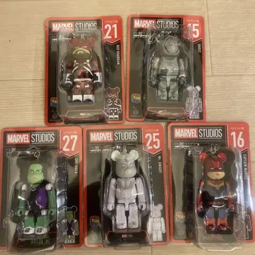 MARVEL 해피 쿠지 베어브릭 피규어 세트