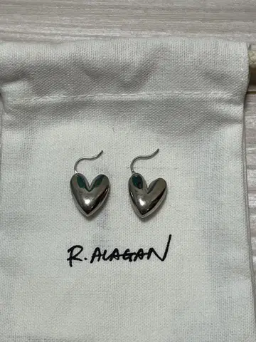 라라간R. ALAGAN TINY PUFFY HEART HOOPS 귀걸이