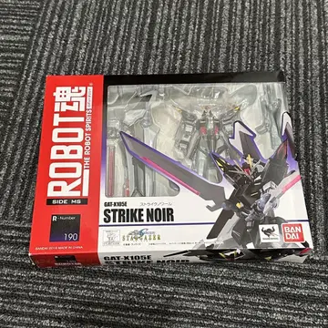 ROBOT혼 GAT-X105E 스트라이크 느와르 STRIKE NOIR