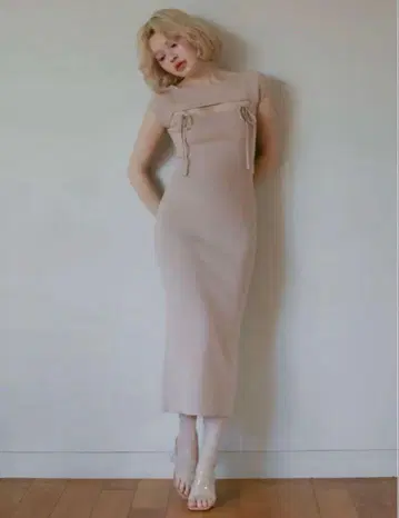 and mary Bebe ribbon knit dress