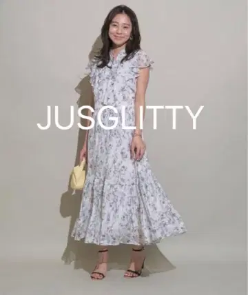 [ 택 포함 새상품 ] JUSGLITTY 꽃무늬 보타이 플리츠 원피스
