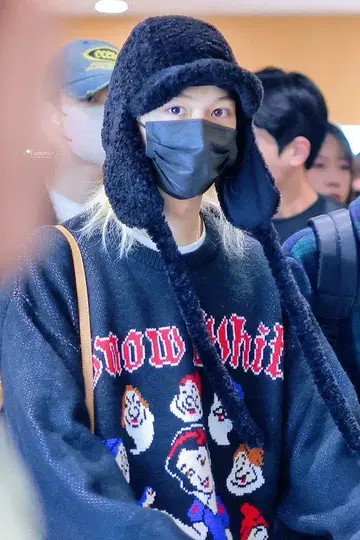 Felix 착용 OVLA shearing boucle 트루퍼 햇