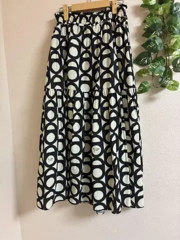 SALE 택 포함 토마스 마그파이 캉캉 스커트