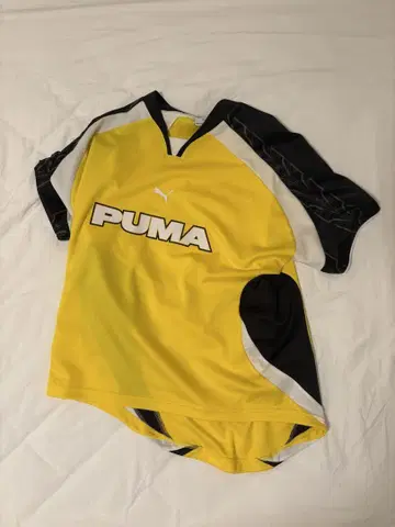 PUMA FOOTBALL SHIRT 2